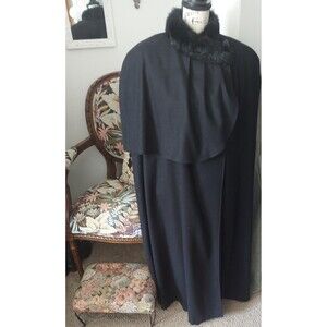 Alex Hayes Vintage 1980's Black Wool Cape With Fur Trim Size Medium